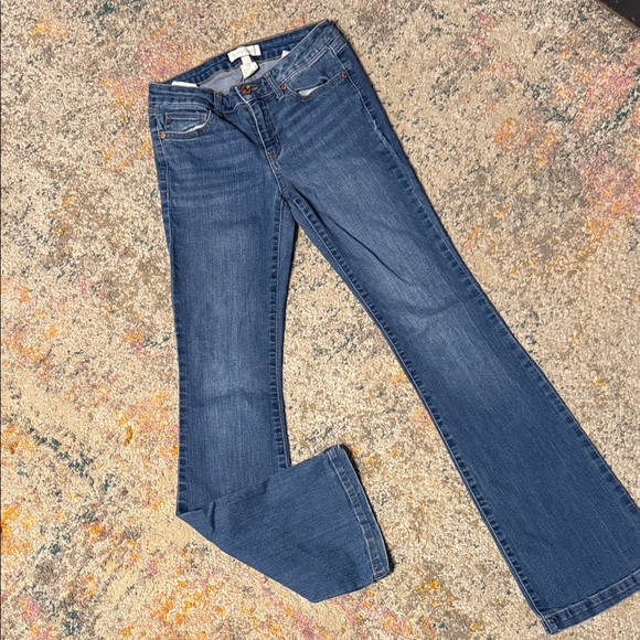 Denim Flare Jeans in Classic Blue 2/26 - Picture 1 of 7
